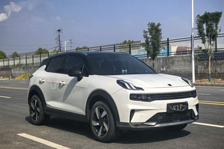 Used Lynk & Co 06 2021 1.5T Shero Pink Special Edition Exterior 3