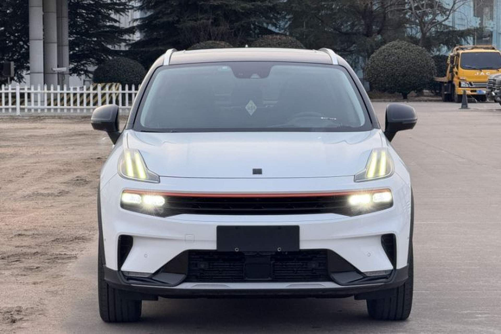 Used Lynk & Co 06 2021 1.5T Shero Pink Special Edition Exterior 6