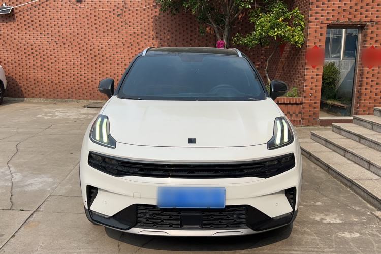 Used Lynk & Co 06 2021 1.5T Shero Pink Special Edition Front