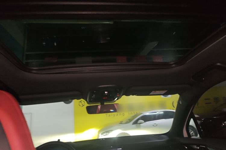 Used Lynk & Co 06 2021 1.5T Shero Pink Special Edition Headliner