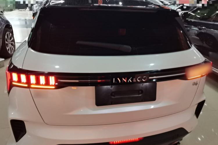 Used Lynk & Co 06 2021 1.5T Shero Pink Special Edition Rear
