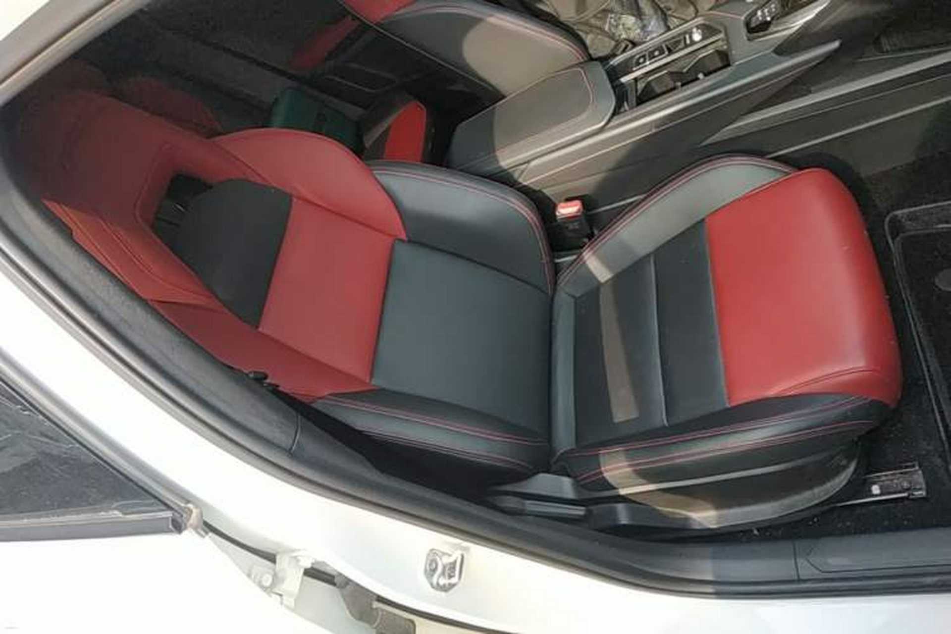 Used Lynk & Co 06 2021 1.5T Shero Pink Special Edition Right Front Seat