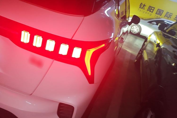 Used Lynk & Co 06 2021 1.5T Shero Pink Special Edition Right Rear Taillight