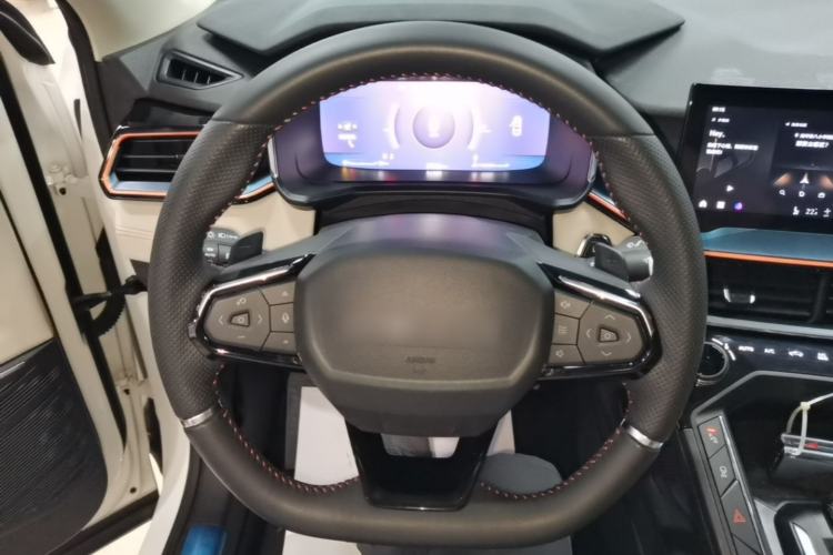 Used Lynk & Co 06 2021 1.5T Shero Pink Special Edition Steering Wheel