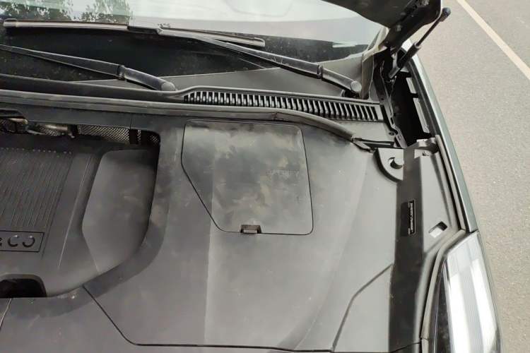 Used Lynk & Co 06 2023 Remix 1.5T Dynamic Halo Engine Bay Left