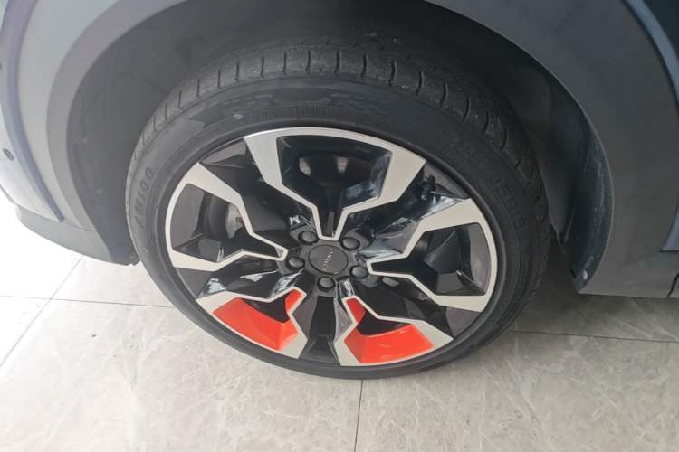 Used Lynk & Co 06 2023 Remix 1.5T YAO Halo Left Front Wheel Hub