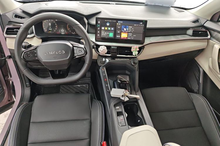 Used Lynk & Co 06 2023 Remix 1.5T YAO Halo Center Console