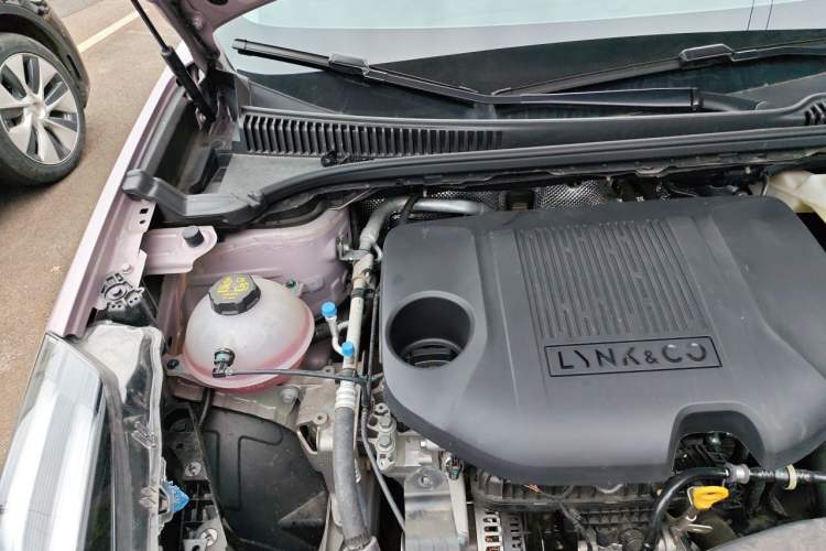 Used Lynk & Co 06 2023 Remix 1.5T Shero Engine Bay Right