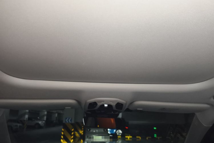 Used Lynk & Co 06 2023 Remix 1.5T Dynamic Halo Headliner