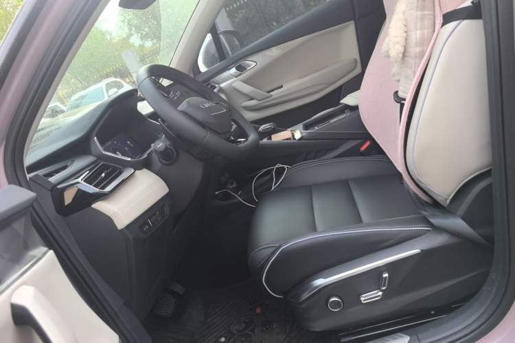 Used Lynk & Co 06 2023 Remix 1.5T Shero Left Front Seat