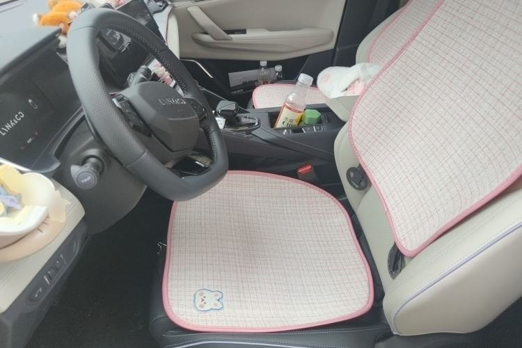 Used Lynk & Co 06 2023 Remix 1.5T Shero Left Front Seat