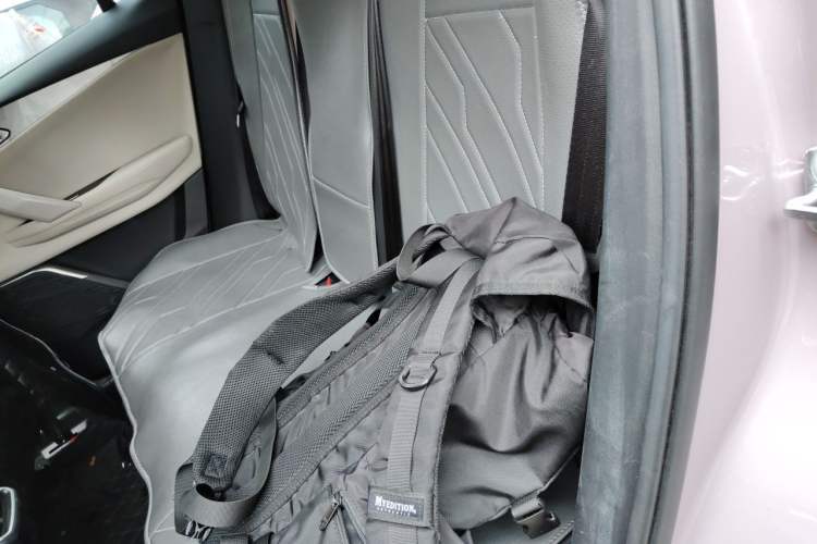 Used Lynk & Co 06 2023 Remix 1.5T Shero Left Rear Seat