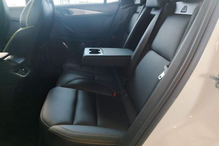 Used Lynk & Co 06 2023 Remix 1.5T Dynamic Halo Left Rear Seat