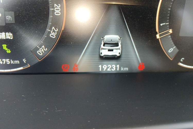 Used Lynk & Co 06 2023 Remix 1.5T Shero Odometer Close Up