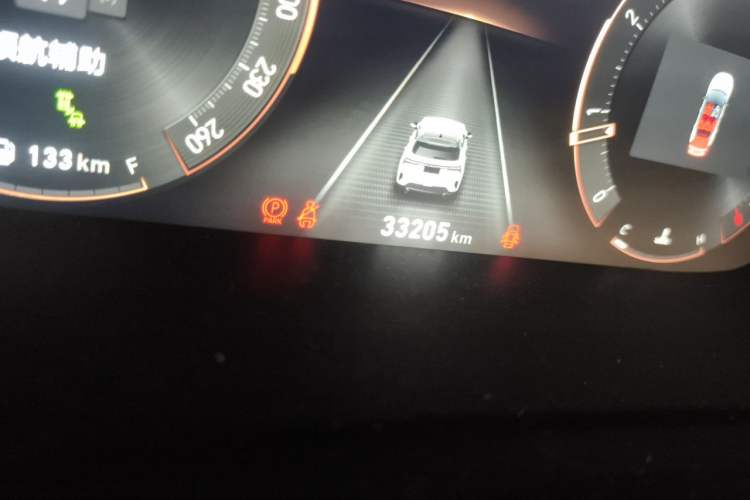 Used Lynk & Co 06 2023 Remix 1.5T Dynamic Halo Odometer Close Up