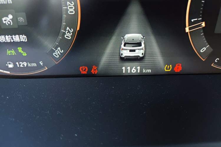 Used Lynk & Co 06 2023 Remix 1.5T Hero Odometer Close Up