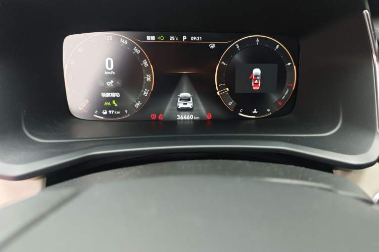 Used Lynk & Co 06 2023 Remix 1.5T Shero Odometer Close Up