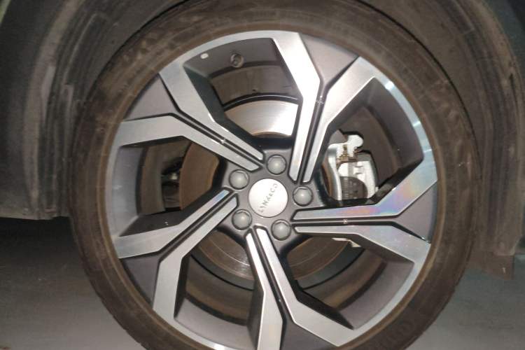 Used Lynk & Co 06 2023 Remix 1.5T Hero Right Front Wheel Hub