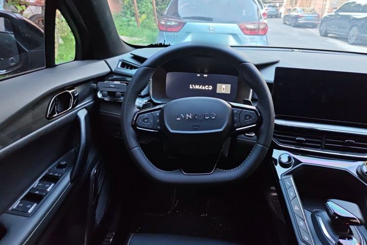 Used Lynk & Co 06 2023 Remix 1.5T Hero Steering Wheel