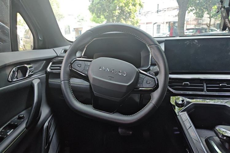 Used Lynk & Co 06 2023 Remix 1.5T Hero Steering Wheel