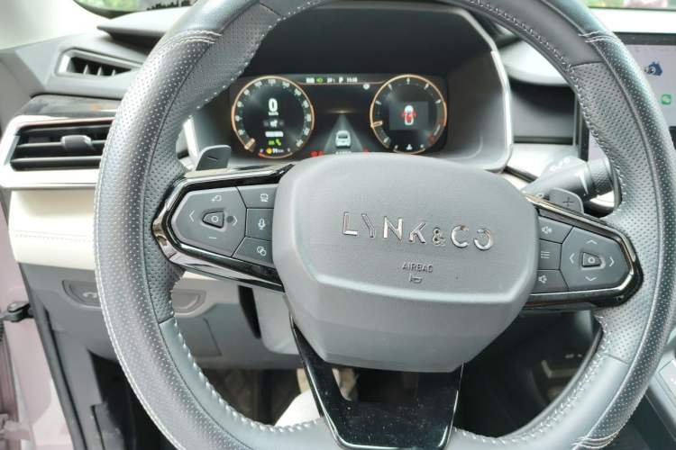 Used Lynk & Co 06 2023 Remix 1.5T Shero Steering Wheel