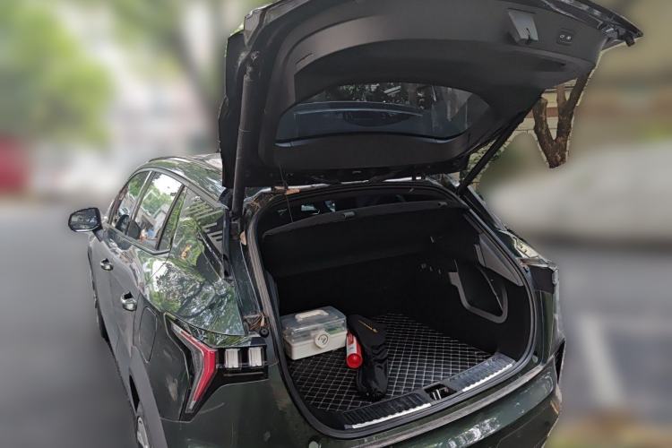 Used Lynk & Co 06 2023 Remix 1.5T Hero Trunk