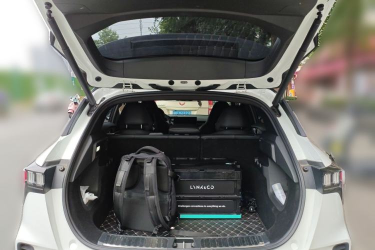 Used Lynk & Co 06 2023 Remix 1.5T Dynamic Halo Trunk