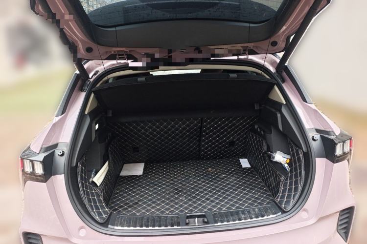 Used Lynk & Co 06 2023 Remix 1.5T Shero Trunk