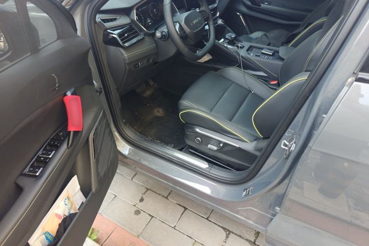 Used Lynk & Co 06 2023 Remix 1.5T Dynamic Halo Driver Seat