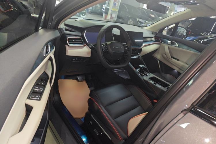 Used Lynk & Co 06 2023 Remix 1.5T YAO Halo Driver Seat