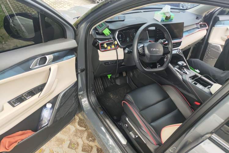 Used Lynk & Co 06 2023 Remix 1.5T YAO Halo Driver Seat