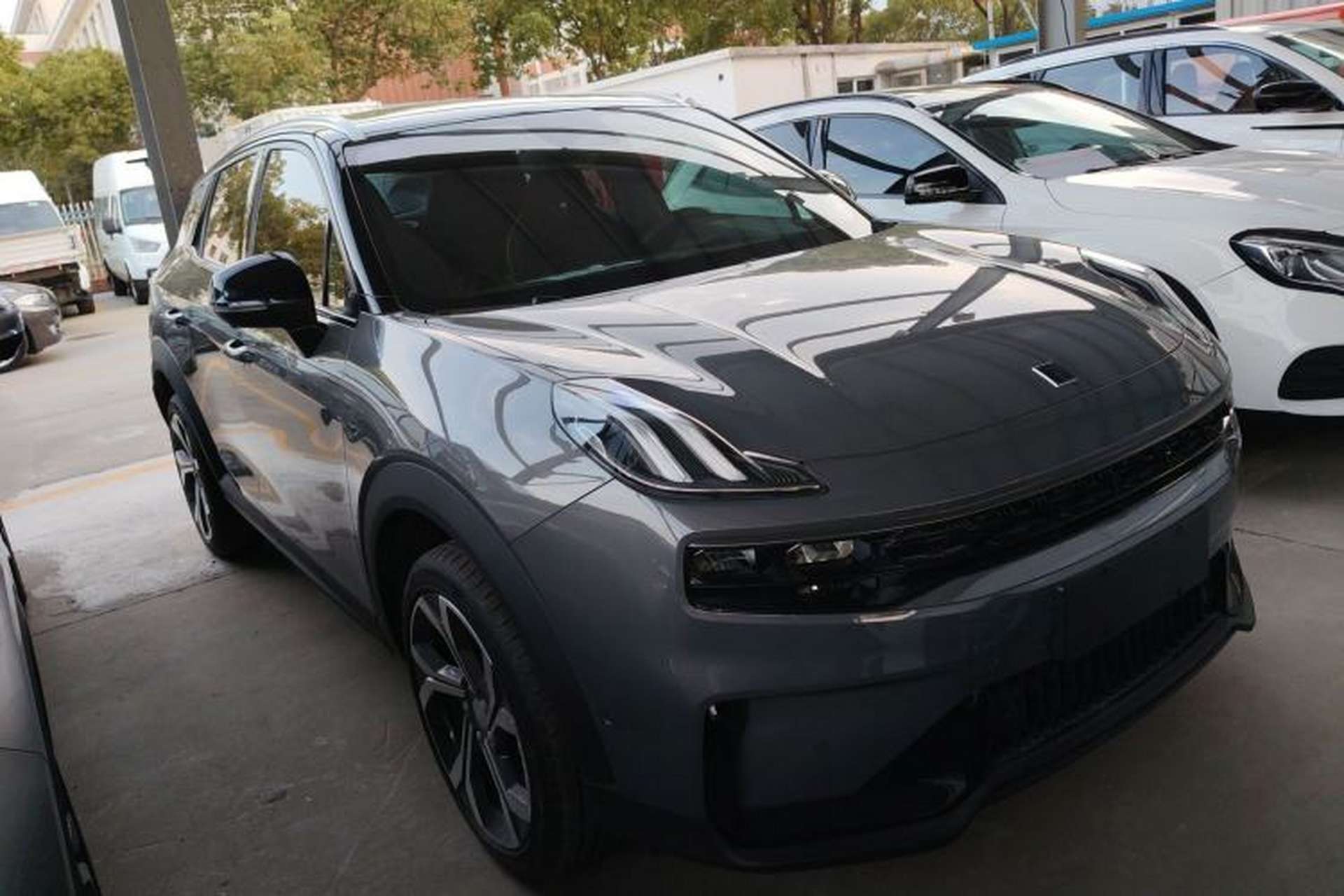 Used Lynk & Co 06 2023 Remix 1.5T Dynamic Halo Exterior 2
