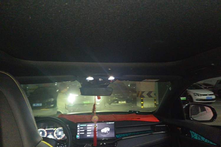 Used Lynk & Co 06 2023 Remix 1.5T Dynamic Halo Headliner