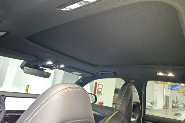 Used Lynk & Co 06 2023 Remix 1.5T Dynamic Halo Headliner