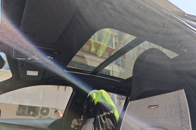 Used Lynk & Co 06 2023 Remix 1.5T JinPro Headliner