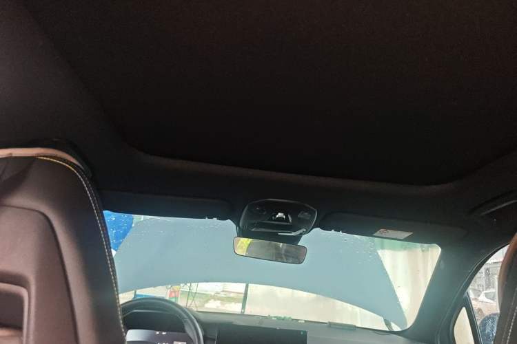 Used Lynk & Co 06 2023 Remix 1.5T Dynamic Halo Headliner