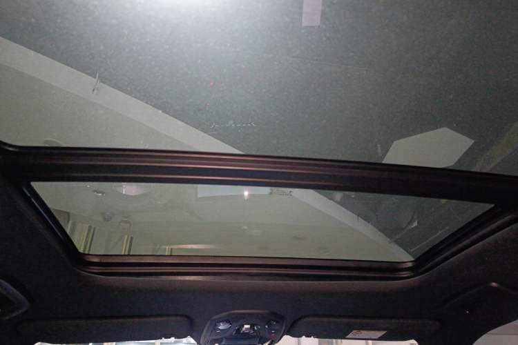 Used Lynk & Co 06 2023 Remix 1.5T Dynamic Halo Headliner