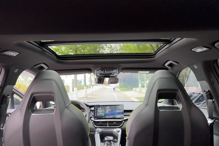 Used Lynk & Co 06 2023 Remix 1.5T Dynamic Halo Headliner