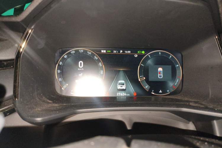 Used Lynk & Co 06 2023 Remix 1.5T Dynamic Halo Instrument Cluster