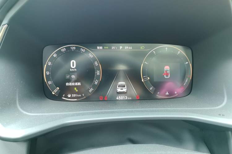 Used Lynk & Co 06 2023 Remix 1.5T Dynamic Halo Instrument Cluster