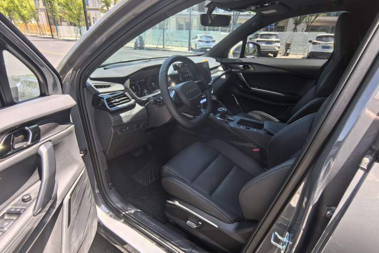 Used Lynk & Co 06 2023 Remix 1.5T JinPro Interior 1