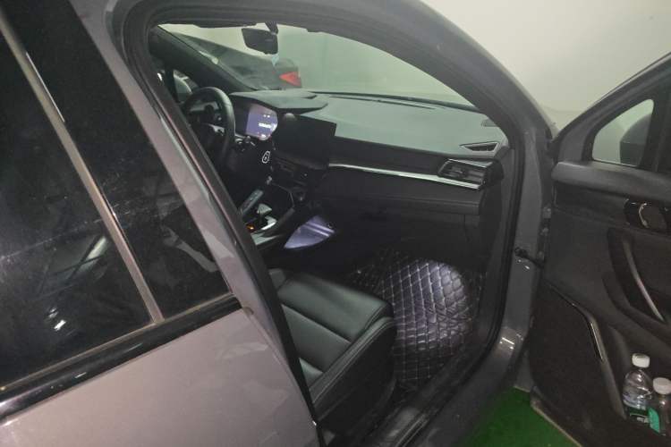 Used Lynk & Co 06 2023 Remix 1.5T JinPro Interior 1