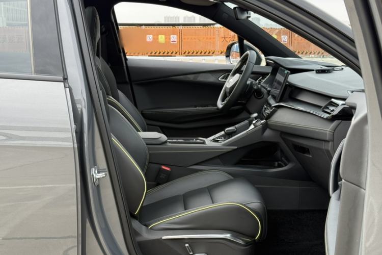 Used Lynk & Co 06 2023 Remix 1.5T Dynamic Halo Interior 1