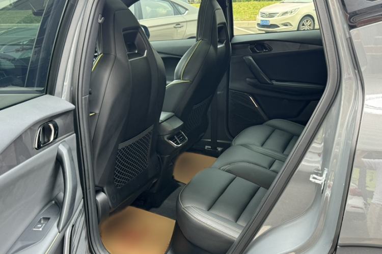 Used Lynk & Co 06 2023 Remix 1.5T Dynamic Halo Interior 11