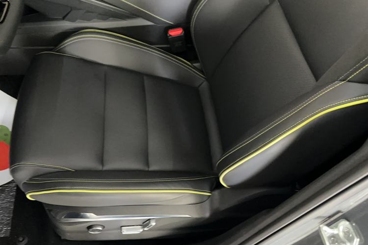Used Lynk & Co 06 2023 Remix 1.5T Dynamic Halo Interior 2