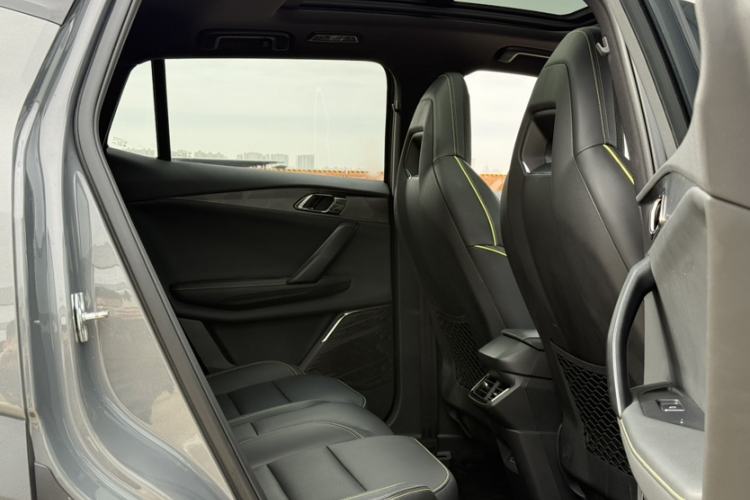 Used Lynk & Co 06 2023 Remix 1.5T Dynamic Halo Interior 3
