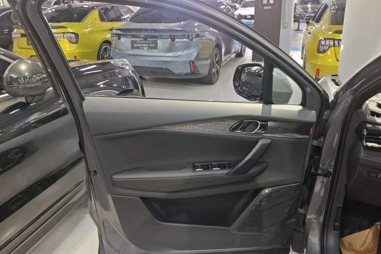 Used Lynk & Co 06 2023 Remix 1.5T JinPro Left Front Door Interior