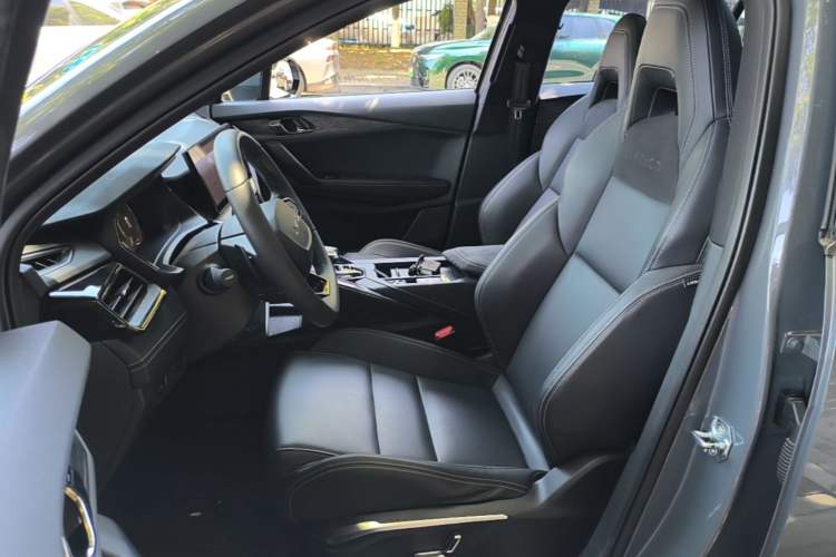 Used Lynk & Co 06 2023 Remix 1.5T JinPro Left Front Seat