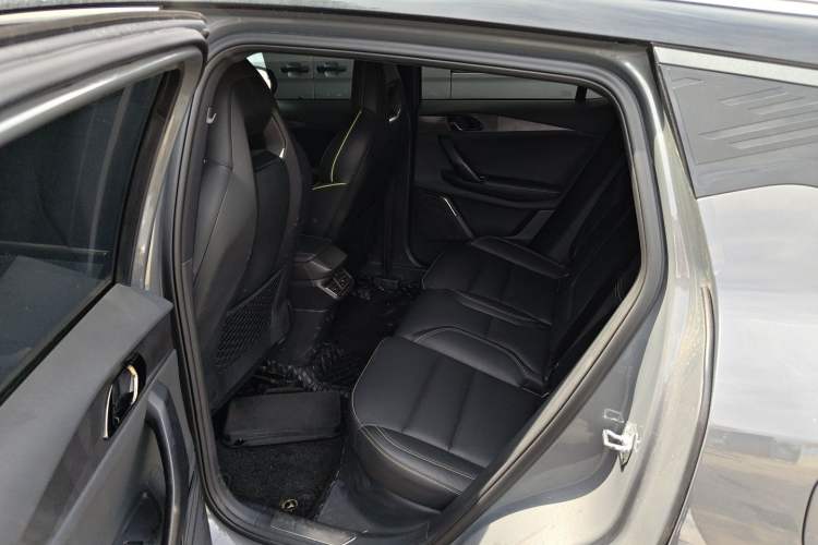 Used Lynk & Co 06 2023 Remix 1.5T Dynamic Halo Left Rear Seat