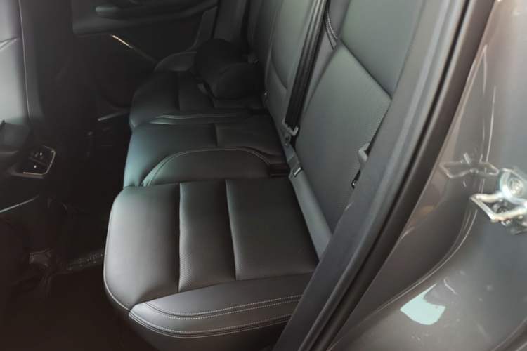 Used Lynk & Co 06 2023 Remix 1.5T JinPro Left Rear Seat